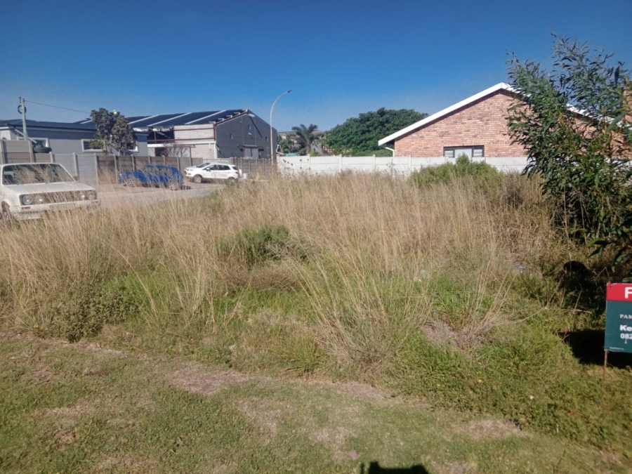 Commercial Property for Sale in Wavecrest Eastern Cape